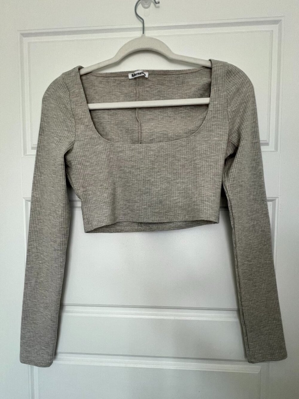 Reformation Ribbed Long Sleeve Square Neck Crop Top Sz Medium Gray Stretch